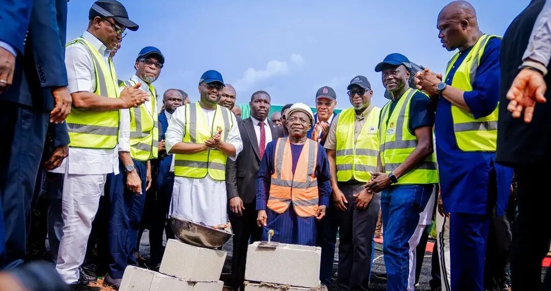 Gov Otti performs groundbreaking ceremony for 15 MVA injection substation in Umuahia