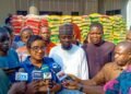 FCT NUJ shares over 600 bags of rice to members to celebrate Yuletide