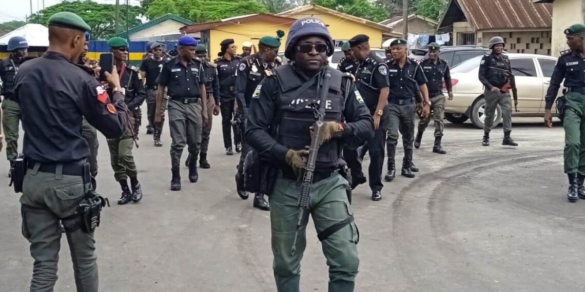 Police arrest man for illegal possession of firearm in Calabar