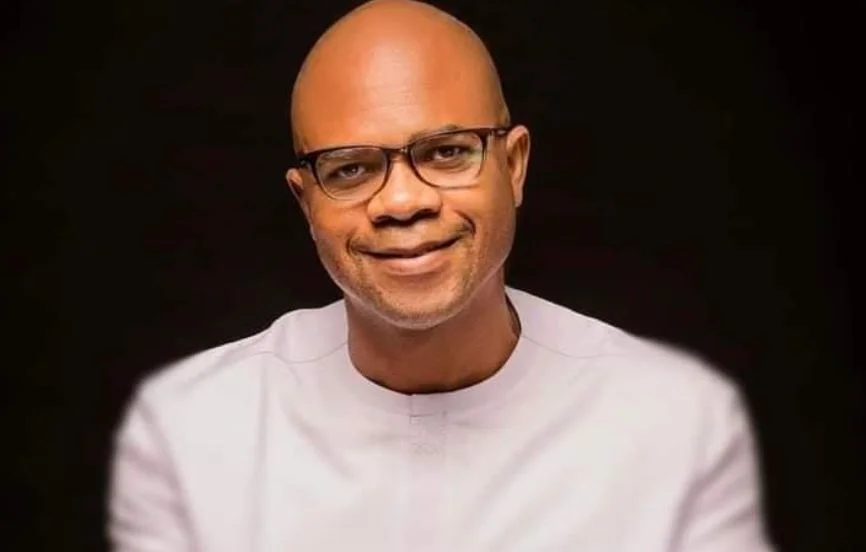 Rep. Ukodhiko pays over ₦17m as tuition fees for scholarship beneficiaries in 2025