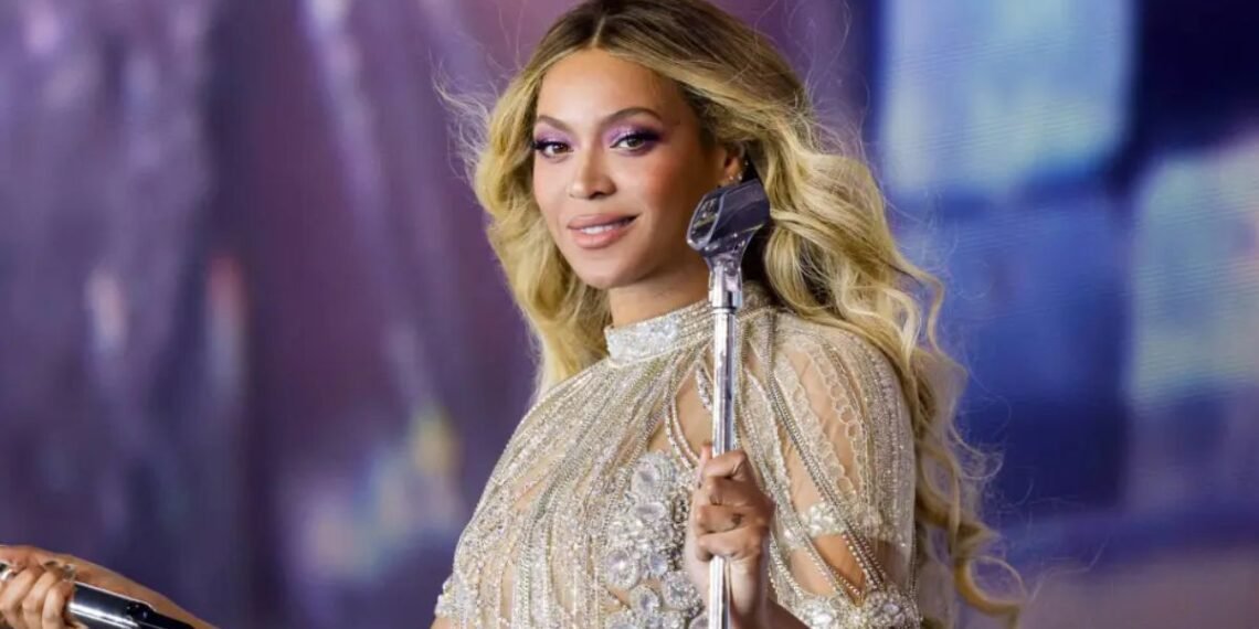 Beyoncé becomes 5th musician to become a billionaire