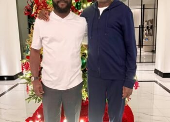 Reactions as Otedola names Seyi Tinubu his mentee in Dubai Christmas photo