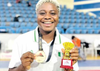 Para badminton player Eniola Bolaji wins gold in Egypt