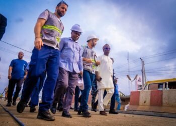 Tinubu, Okpebholo hailed as Sapele Road repairs, bring relief to businesses in Benin