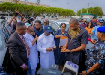 Gov. Okpebholo rewards staff with vehicles for outstanding service