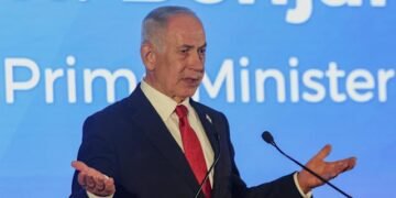 Netanyahu insists Iran must abandon enriched uranium production