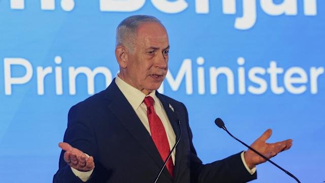 Netanyahu insists Iran must abandon enriched uranium production