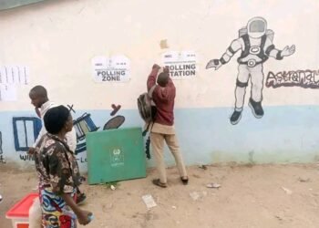 Chaos as soldiers take over INEC office in Bwari