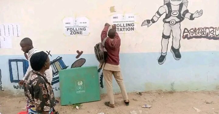 Chaos as soldiers take over INEC office in Bwari