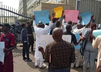 N-Power beneficiaries storm National Assembly, finance ministry over unpaid stipends