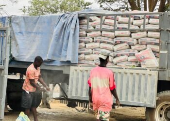 Bespoke Urban Luxury Ltd donates 600 cement bags to NUJ FCT