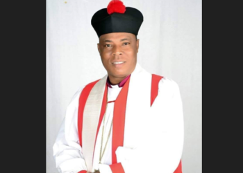 Rep. Ukodhiko felicitates Bishop John Aruakpor on birth anniversary