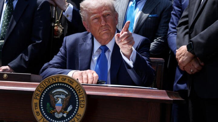 Asia Stocks slide, Oil prices surge as Donald Trump warns Iran over nuclear deal