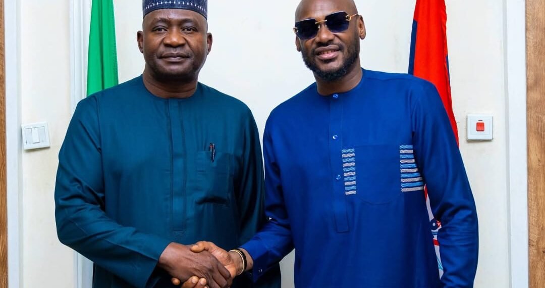 2Baba meets defence minister, proposes music-driven initiative to curb youth violence