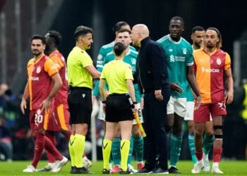 Galatasaray claim narrow Champions League victory over Liverpool