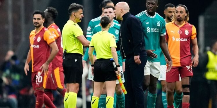 Galatasaray claim narrow Champions League victory over Liverpool