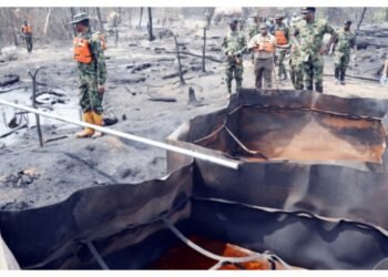 Nigerian Navy destroys 17,500 litres of stolen crude oil, dismantles illegal storage facility in Rivers