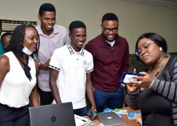 Foundation trains journalists on investigative reporting to strengthen accountability