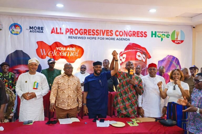 Sen. Joel-Onowakpo, Other Delta South APC Heavyweights Storm Warri For Mega Meeting