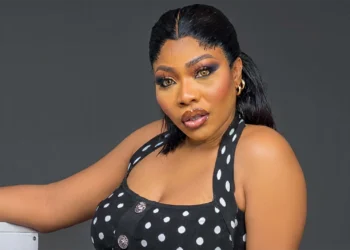 Doris Ogala raises alarm as police allegedly storm her home