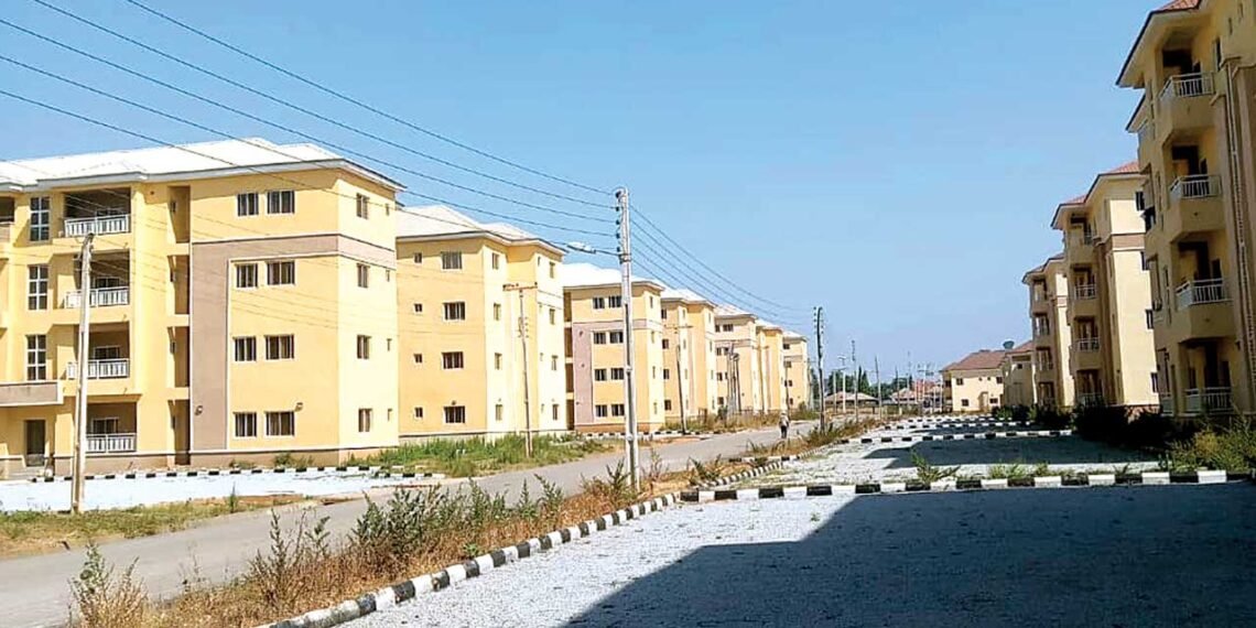 FG authorizes ₦10bn housing loan scheme for civil servants