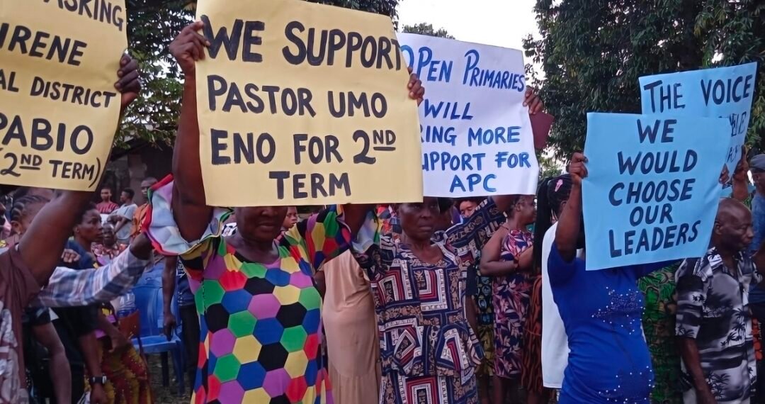 Youths protest alleged Senate ticket imposition in Akwa Ibom South, demand open APC primaries