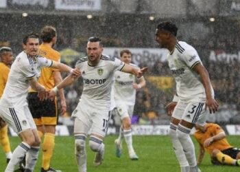 Leeds close in on safety with 3-0 win as Wolves edge towards relegation