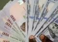 Naira remains stabkw against the dollar as Tuesday's trading