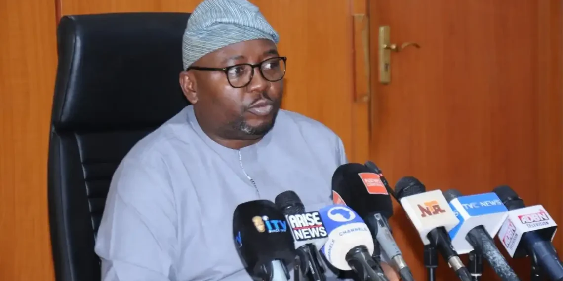 Power minister to resign to pursue governorship ambition