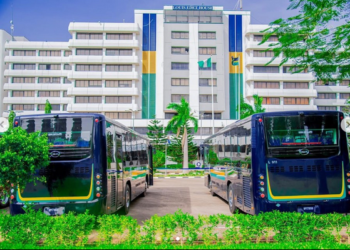 Police launch welfare bus scheme, deploy CNG vehicles to ease personnel commute in FCT