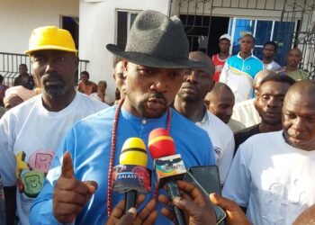 Delta community celebrates release of 5 detained community members, demands compensation from firm