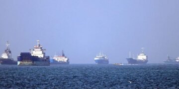Trump warns strikes on Iran will restart if peace deal collapses