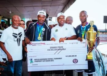 ‎Prosperity Cup wnners receive prize money after triumph at tournament