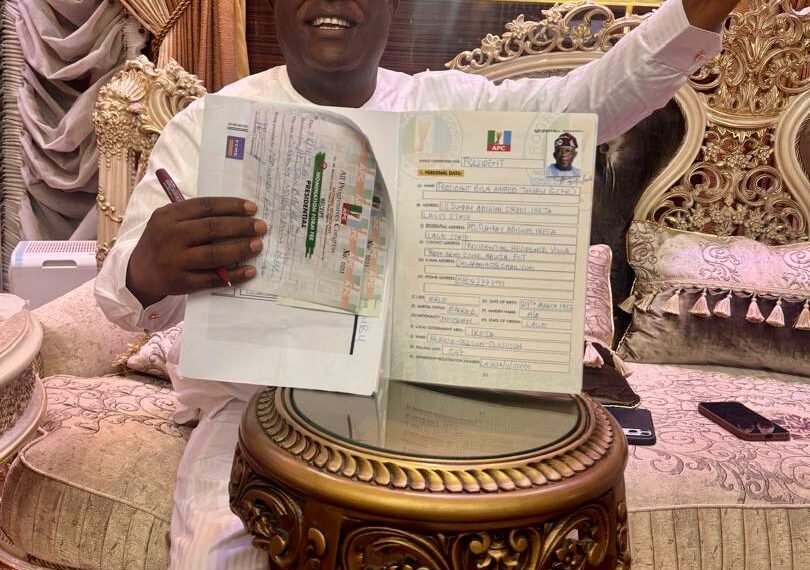 Umahi signs Tinubu's nomination form, reaffirms support for continuity