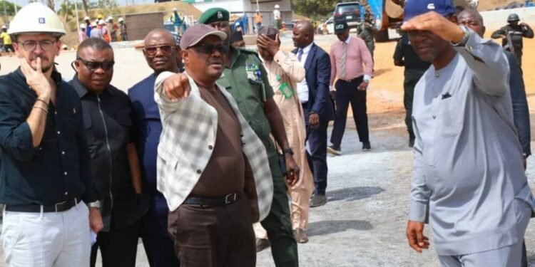 Tinubu’s 3rd Anniversary: Wike tasks Abuja contractors on deadlines, warns against delays
