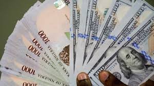 Naira gains slightly against dollar at official market