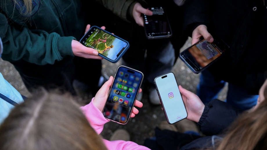 UK Introduces Social Media Restrictions For Under-16s Over Child Safety Concerns