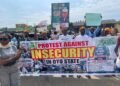 Protesters Block Ibadan’s Iwo Road, Demand Release Of Abducted Pupils, Teachers