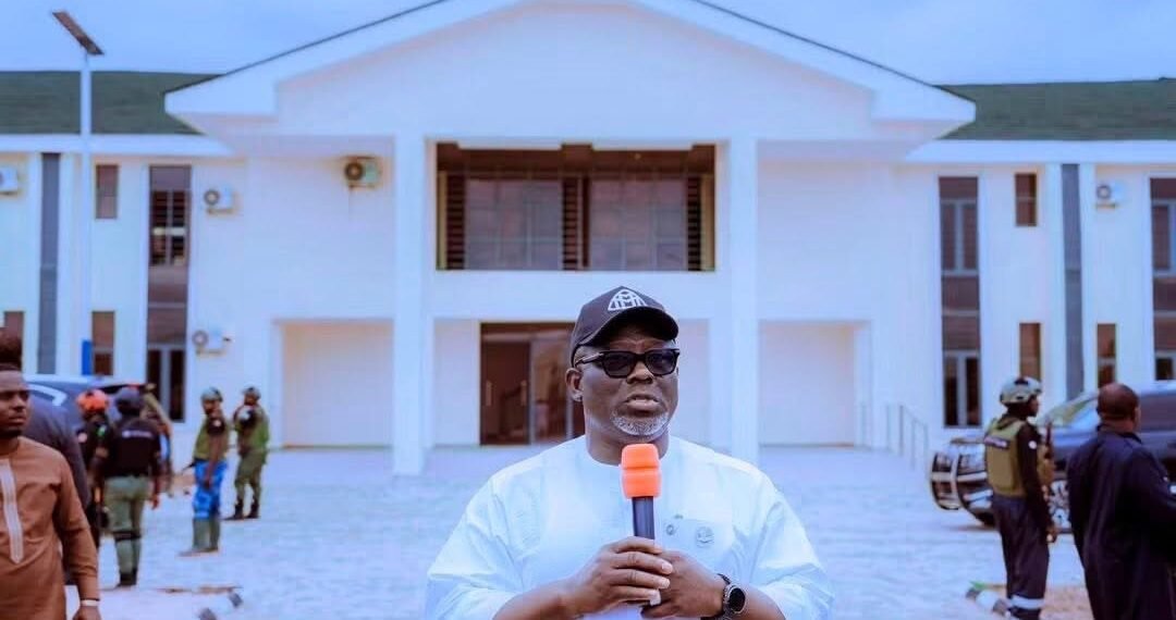Governor Oborevwori Inspects Key Projects, Urges Isoko People To Deliver APC Candidates In 2027