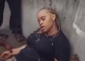 Lagos Woman’s Collapse Sparks Question Over Bystanders Recording An Emergency Instead Of Rendering Assistance