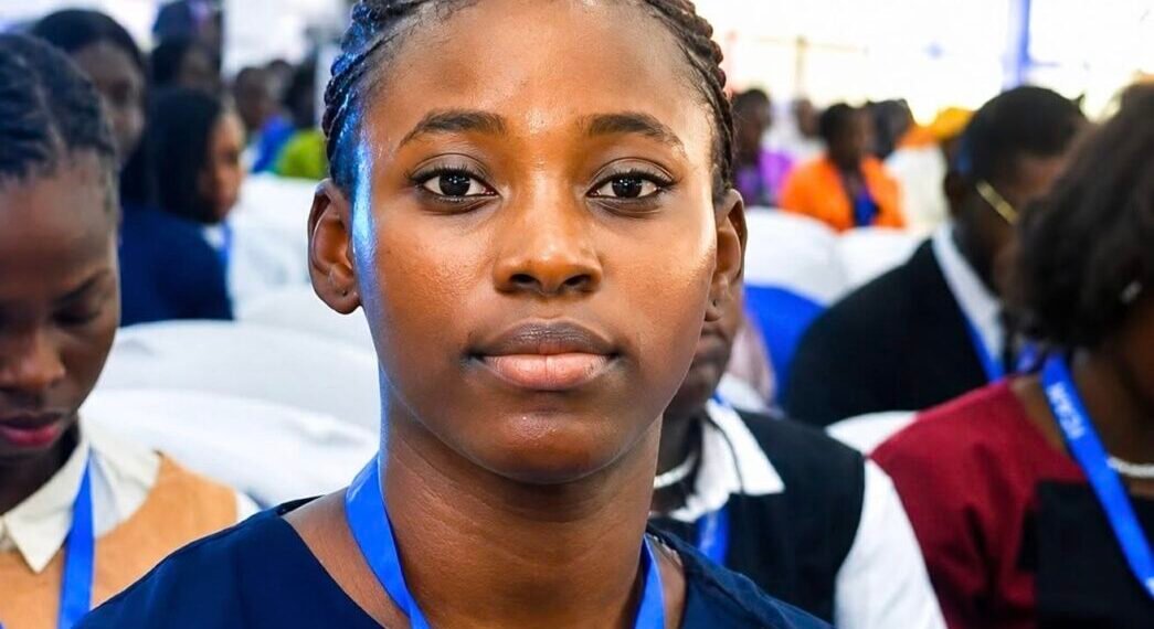 Minister Congratulates 16-Year-Old For Becoming Nigeria's Youngest Chartered Accountant