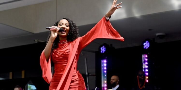 Tems Admits Stage Nerves After Slip-Up At Obama Presidential Center Opening In Chicago