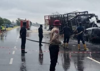 Tragedy on Adamawa highway as six die in fiery collision involving military vehicle