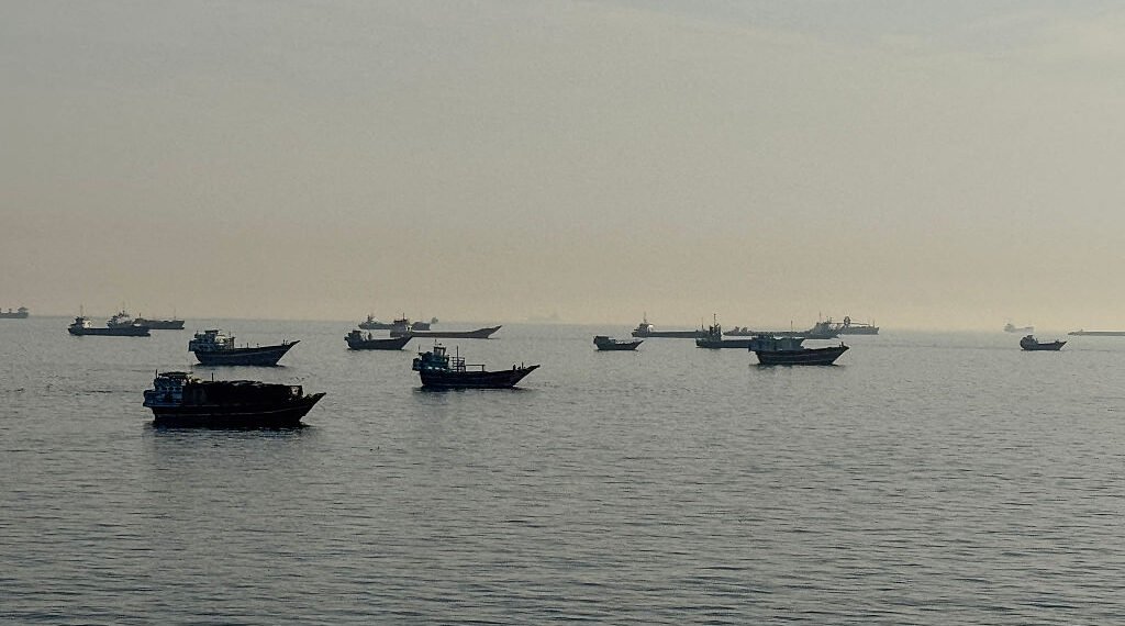 Iran Closes Strait Of Hormuz Again, Cites US Military Presence, Israel-Lebanon Conflict