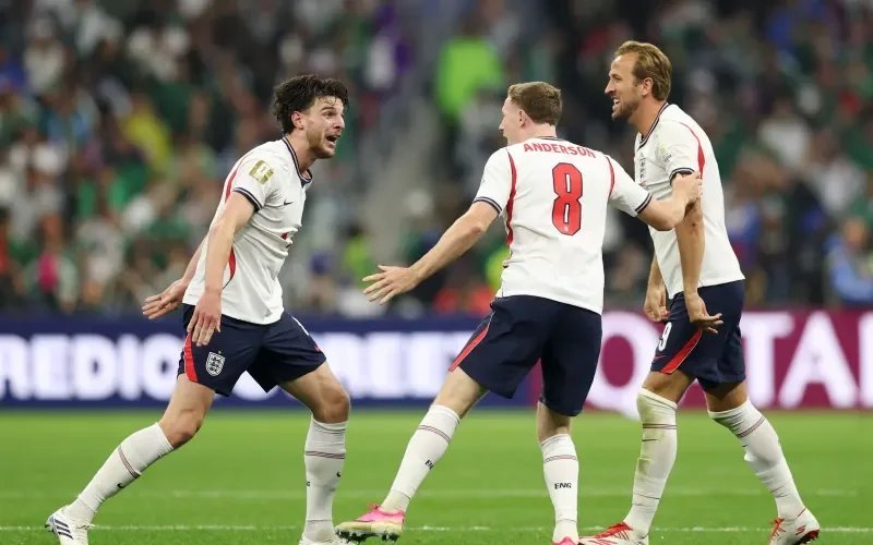 England Edges Mexico 3-2 Despite Red Card To Reach World Cup Quarterfinals