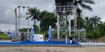 Nigerian Navy Restores Electricity to Akwa Ibom Community After Decade of Darkness