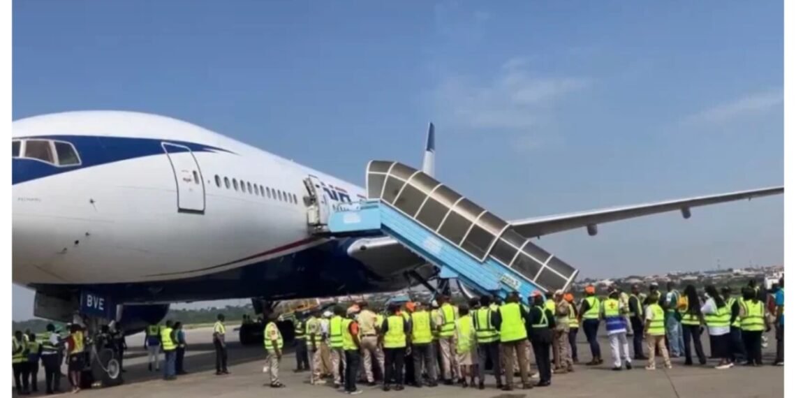 FG To Evacuate 271 More Nigerians From South Africa On Friday