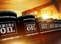 Brent Crude Falls 5% as US-Iran Pause Fuels Hopes of Strait of Hormuz Shipping Reopening