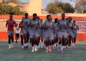 Falconets win 10-0 Sunshine