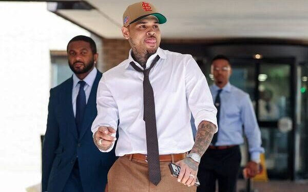 Chris Brown Pleads Guilty To Affray In London Nightclub Assault Case